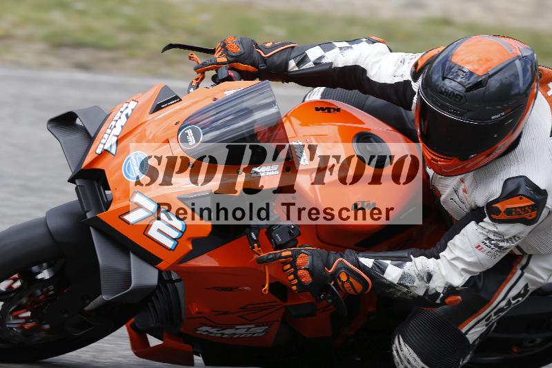 /09 19.04.2026  Caremotion get faster ADR/Gruppe rot/72